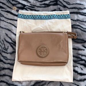 Tory Burch Tan and Gold Crossbody :)